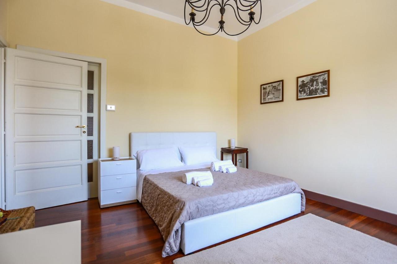 Marconi 7- City Centre Apartment Sit Lecce Kültér fotó